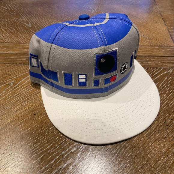 Star Wars R2D2 snapback hat - Picture 2 of 4